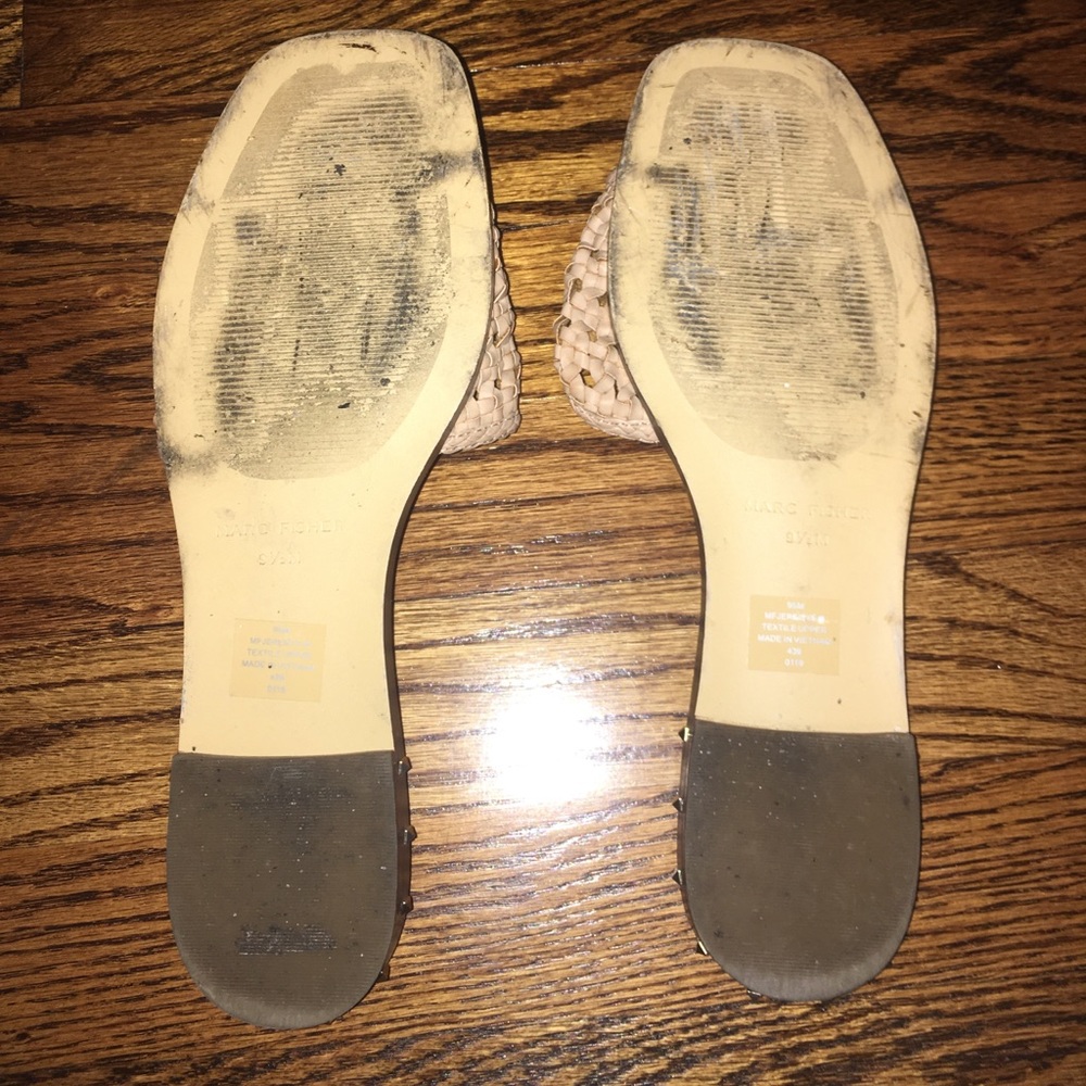 Marc Fisher Tan Slides With Studded Heel Size 9.5 - image 4